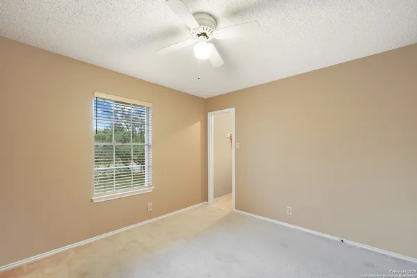 $2,600 | 5462 Circle Oak Drive, Bulverde, TX 78163