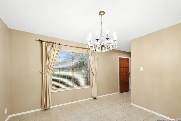 $2,600 | 5462 Circle Oak Drive, Bulverde, TX 78163