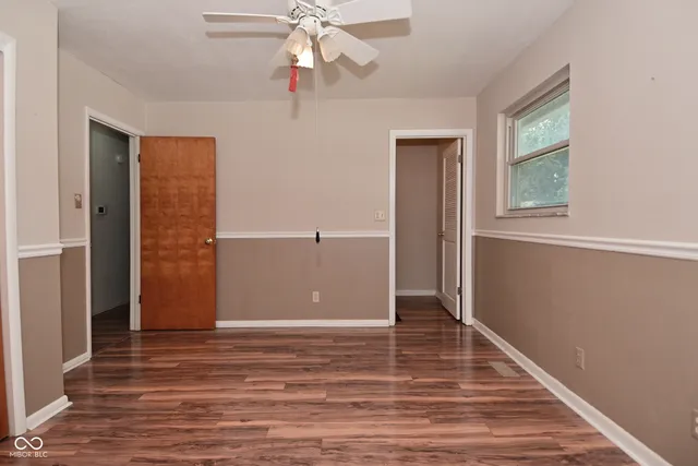 $224,900 | 410 East Southport Road, Indianapolis, IN 46227