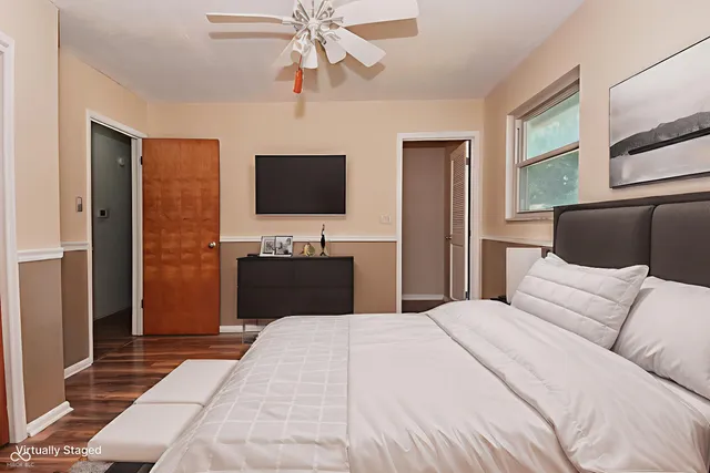 $224,900 | 410 East Southport Road, Indianapolis, IN 46227