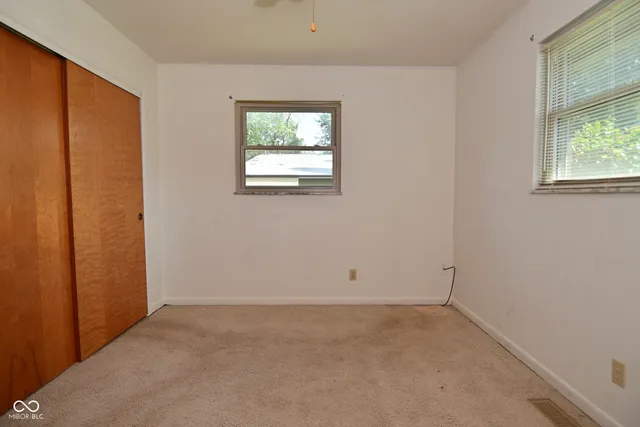 $224,900 | 410 East Southport Road, Indianapolis, IN 46227