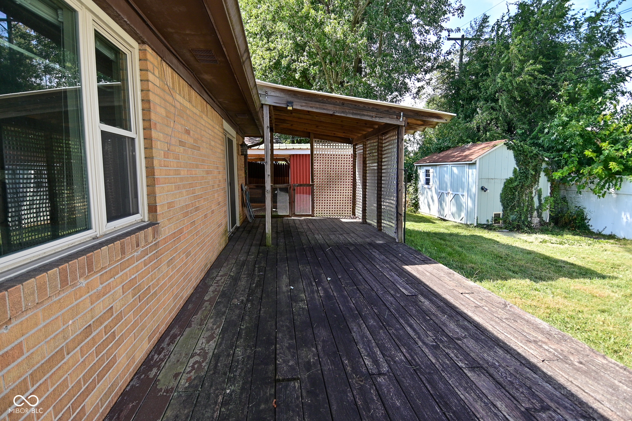 410 East Southport Road Indianapolis, IN 46227 - Photo 23 of 28