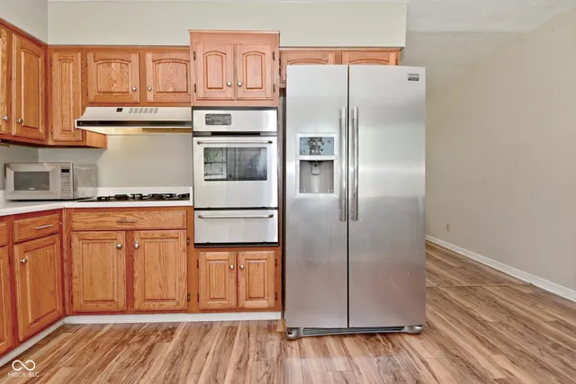 $224,900 | 410 East Southport Road, Indianapolis, IN 46227