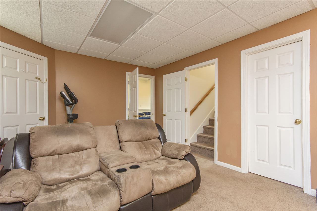 39 Boyd Road, Unit A & B Hudson, NH 03051 - Photo 20 of 25
