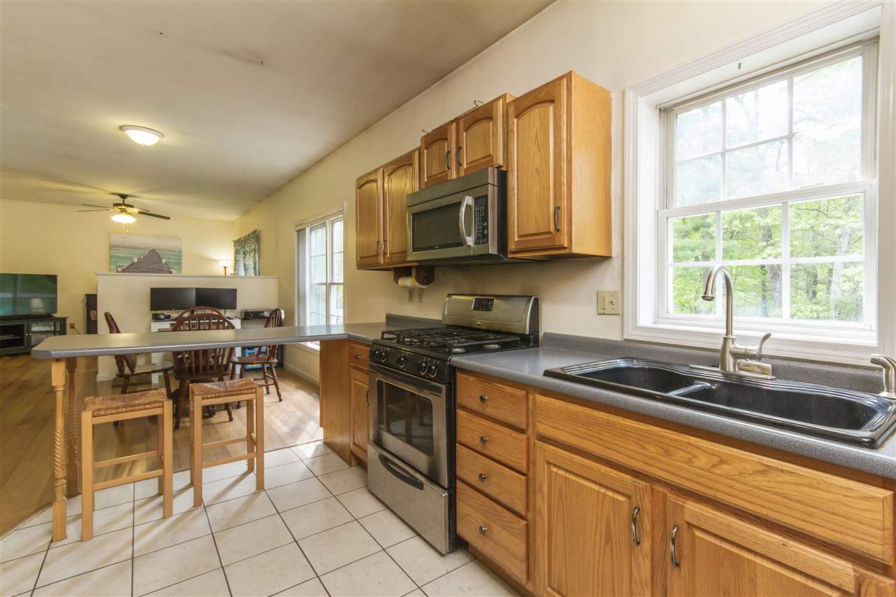 39 Boyd Road, Unit A & B Hudson, NH 03051 - Photo 4 of 25