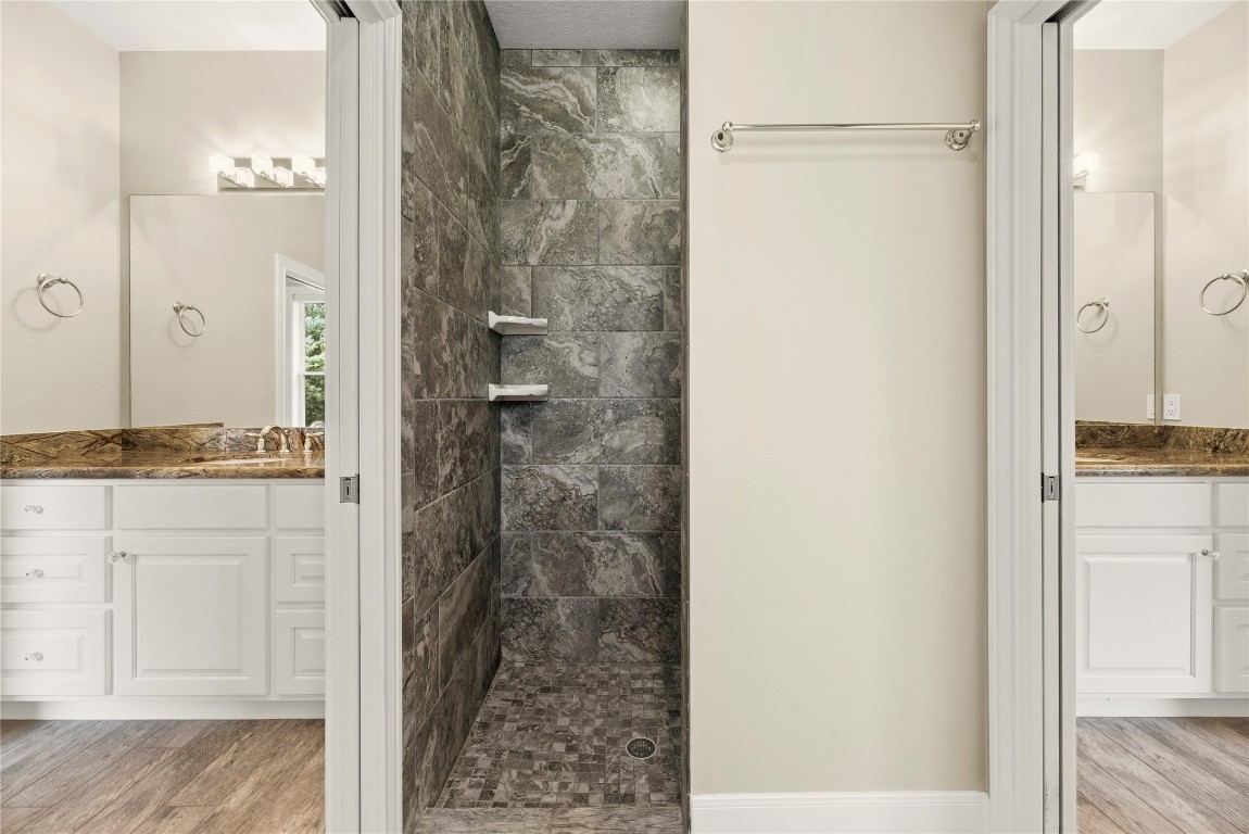 2051 Hillview Road Bellville, TX 77418 - Photo 27 of 47 Jack 'n Jill shower, also wheelchair accessible.