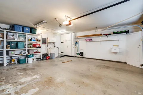 $899,000 | 7000 Oak Leaf Drive, Santa Rosa, CA 95409