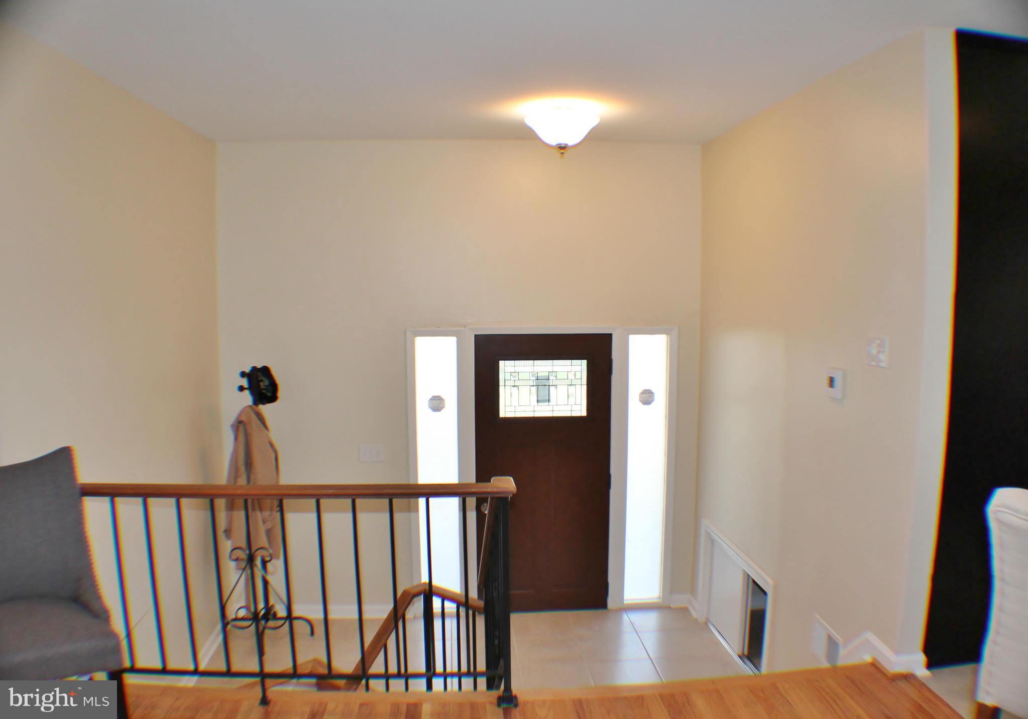 3627 Templar Road Randallstown, MD 21133 - Photo 2 of 25 Entrance / Foyer