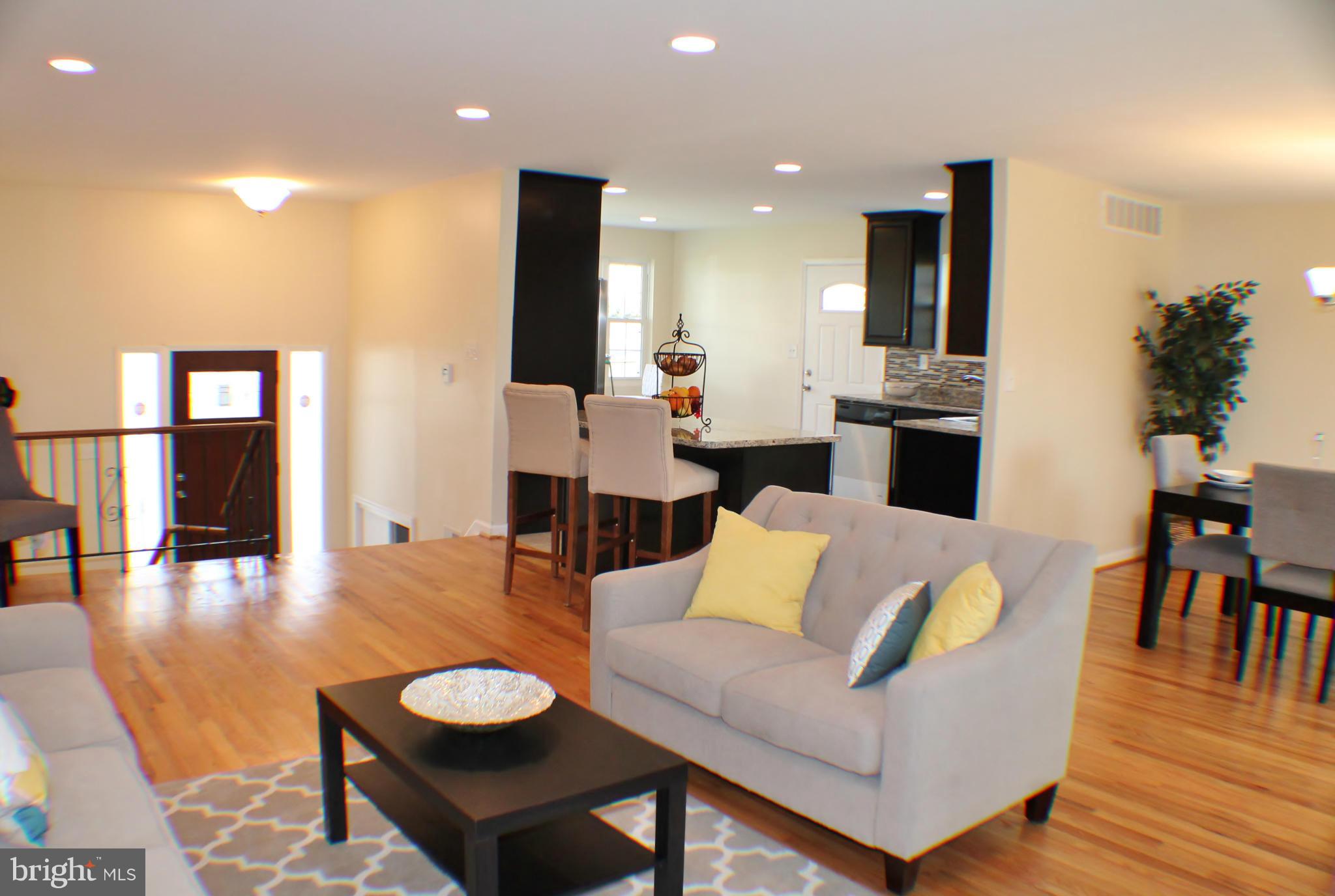 3627 Templar Road Randallstown, MD 21133 - Photo 5 of 25 Living Room
