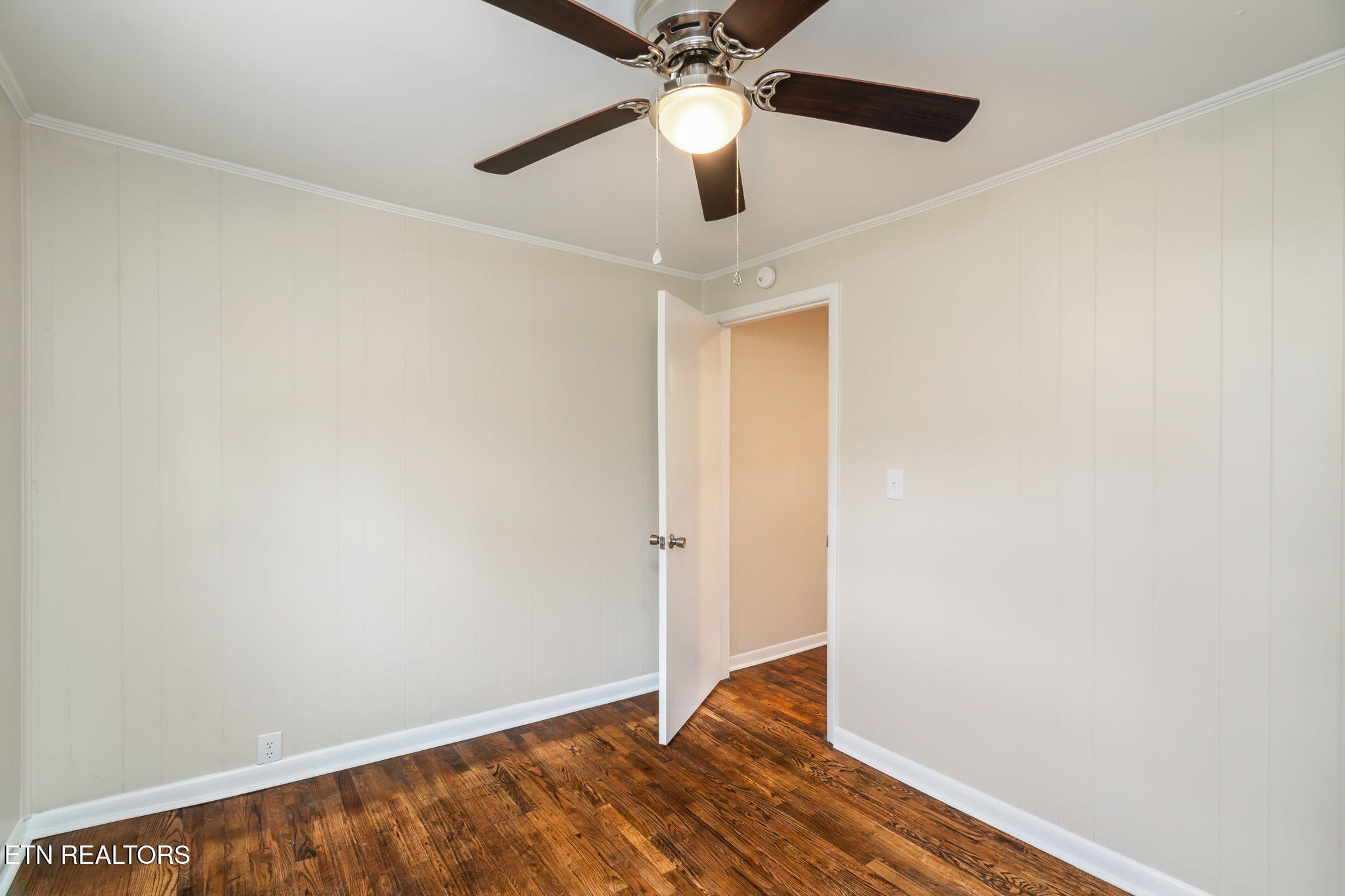 2372 Mynatt Road Knoxville, TN 37918 - Photo 23 of 53 26-web-or-mls-2372 Mynatt Road-27