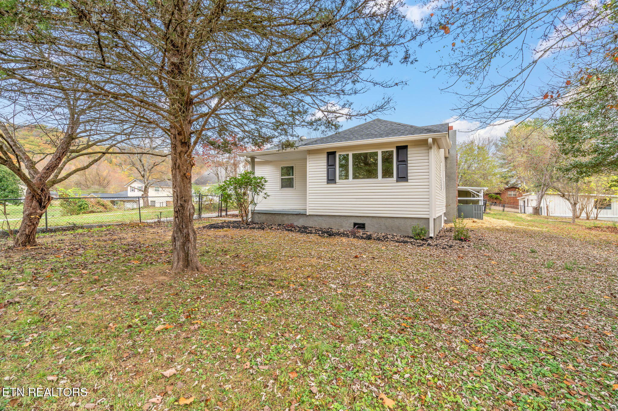 2372 Mynatt Road Knoxville, TN 37918 - Photo 53 of 53 3-web-or-mls-2372 Mynatt Road-4