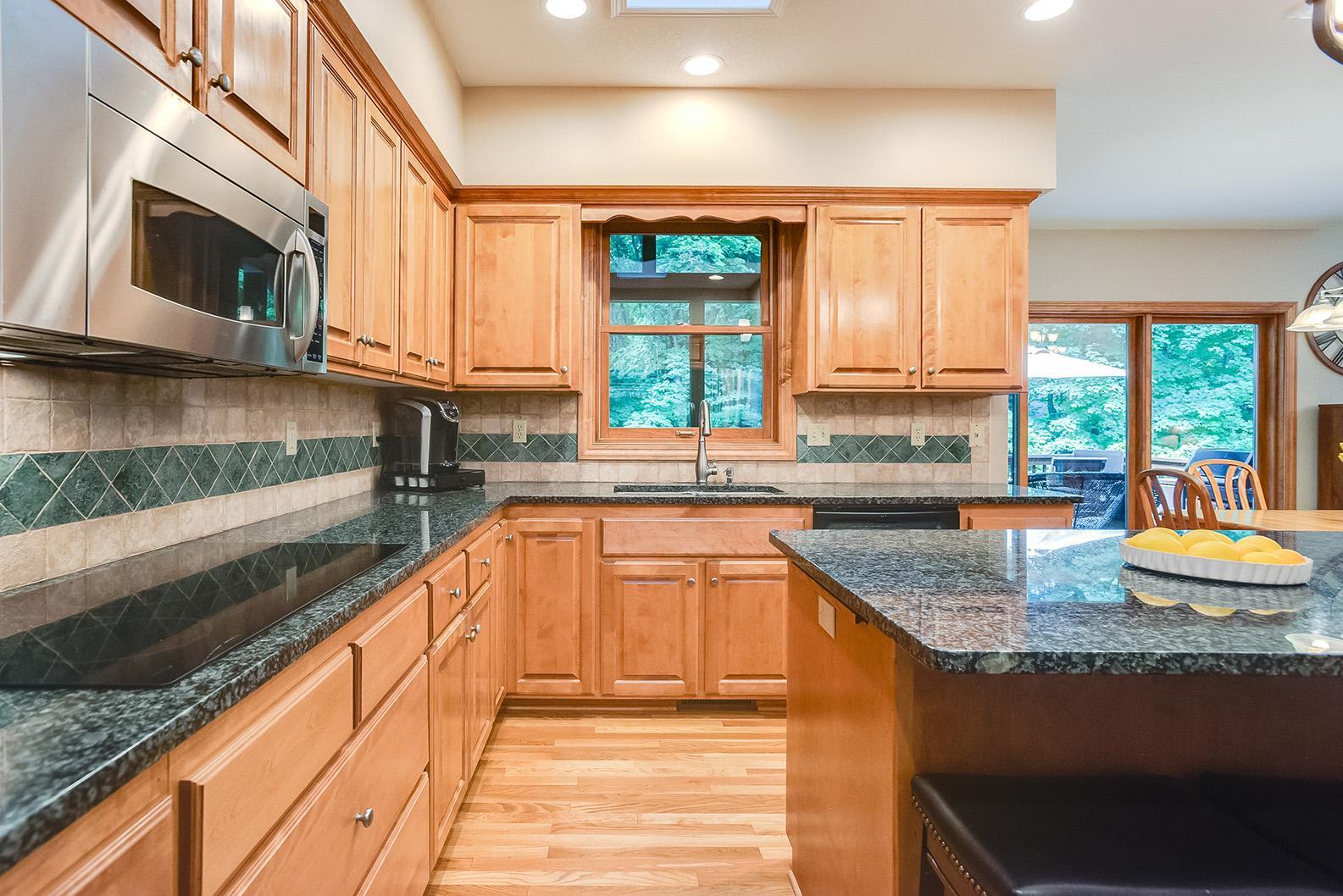 5490 Manor Road Greenwood, MN 55331 - Photo 11 of 44