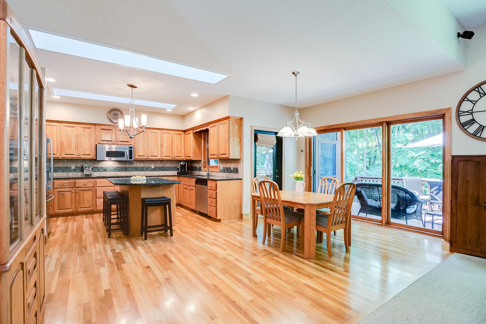 5490 Manor Road Greenwood, MN 55331 - Photo 8 of 44