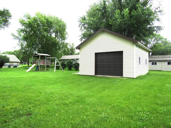 $254,000 | 1333 Walnut Street, Dawson, MN 56232