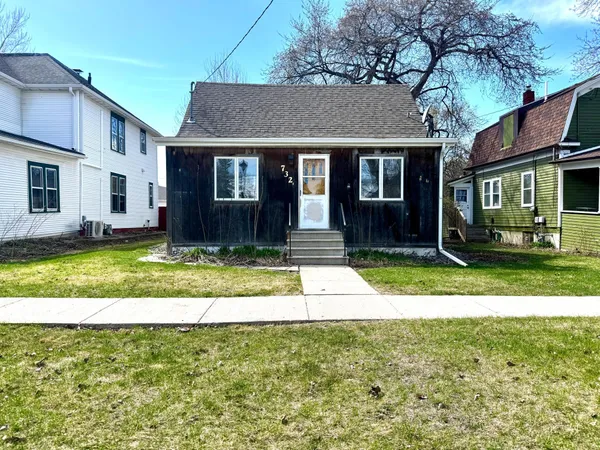 $137,500 | 732 1st Street North, Fargo, ND 58102