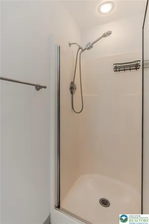 $2,600 | 3418 Park Place, Bethlehem, PA 18017