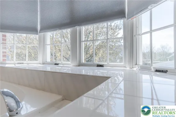 $2,600 | 3418 Park Place, Bethlehem, PA 18017