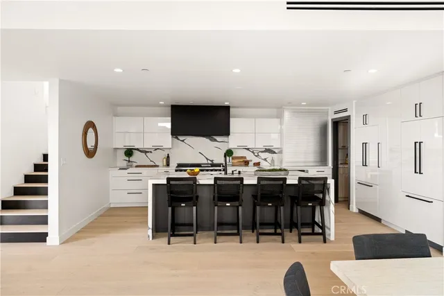 $3,495,000 | 1022 17th Street, Hermosa Beach, CA 90254