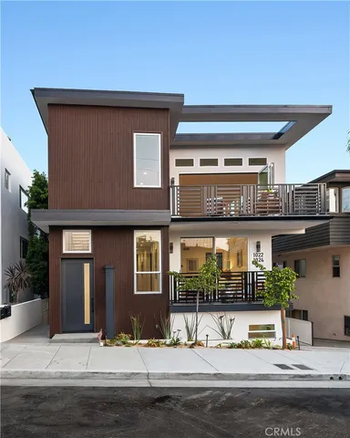 $3,495,000 | 1022 17th Street, Hermosa Beach, CA 90254