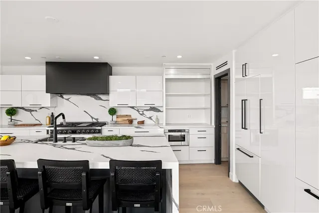 $3,495,000 | 1022 17th Street, Hermosa Beach, CA 90254