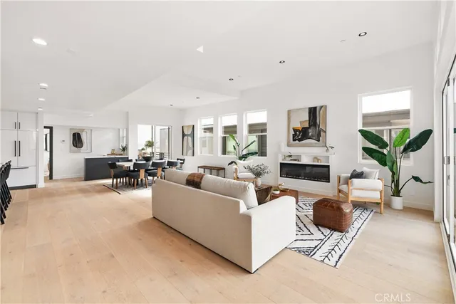 $3,495,000 | 1022 17th Street, Hermosa Beach, CA 90254