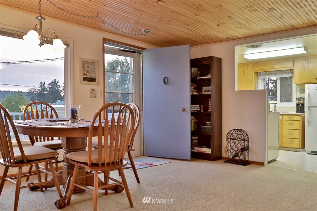 5559 Mutiny Sands Road Freeland, WA 98249 - Photo 10 of 23 Gallery Image 10