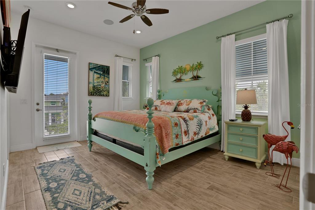 3083 Key Lime Loop Kissimmee, FL 34747 - Photo 27 of 82 a bedroom with a bed and a window