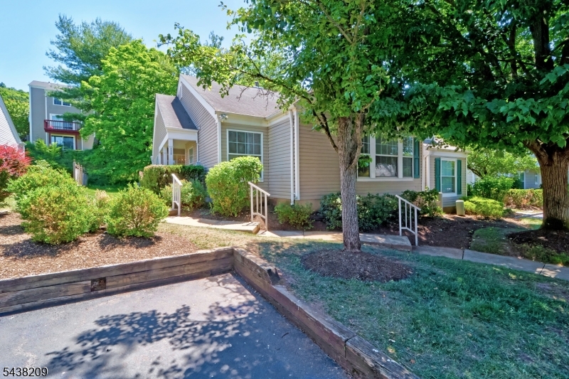 430 Cardinal Lane Bedminster, NJ 07921 - Photo 18 of 18