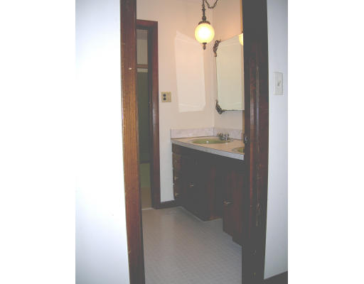 11 Bayberry Road Danvers, MA 01923 - Photo 6 of 17 Gallery Image 6