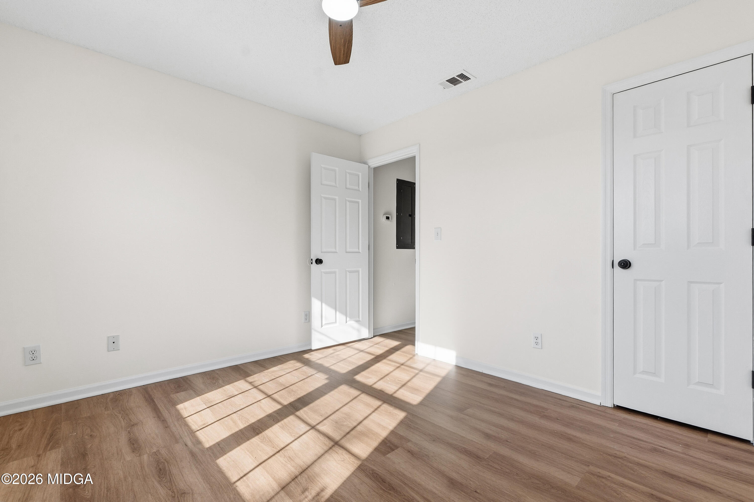 404 Wynfield Lane Bonaire, GA 31005 - Photo 22 of 45 a view of room