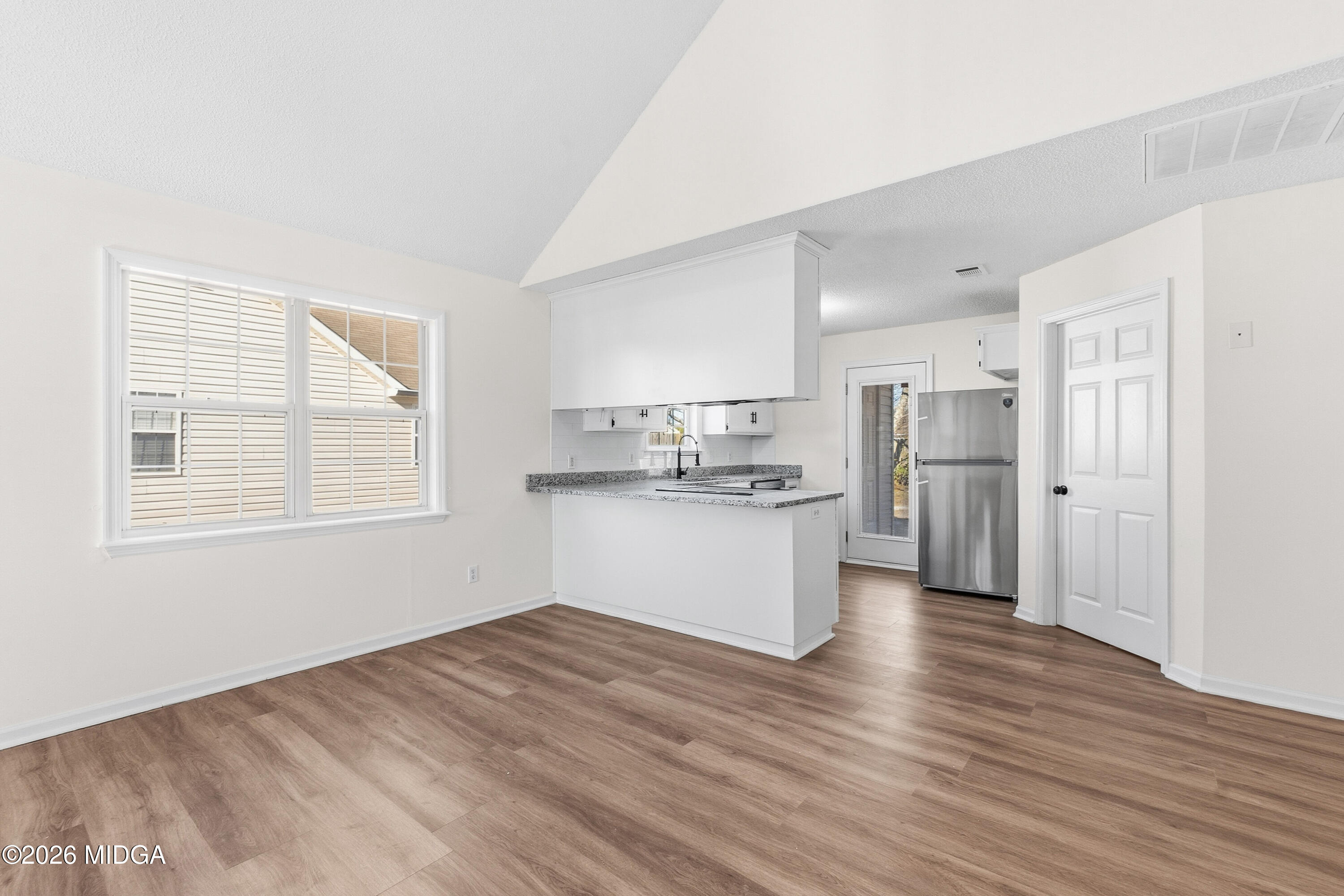 404 Wynfield Lane Bonaire, GA 31005 - Photo 8 of 45 a view of kitchen with wooden floor