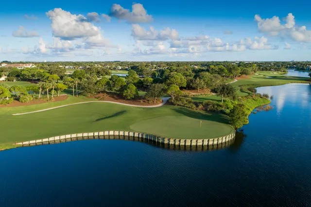 $2,695,000 | 123 Terrapin Trail, Jupiter, FL 33458