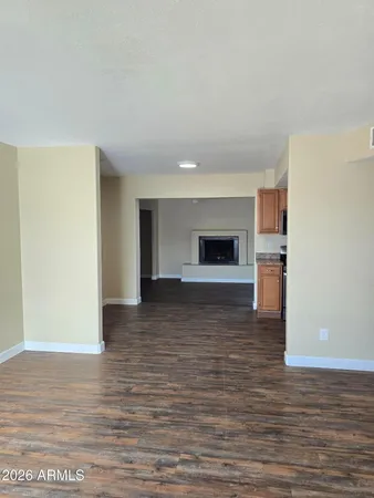 $1,895 | 9002 West Roma Avenue, Phoenix, AZ 85037