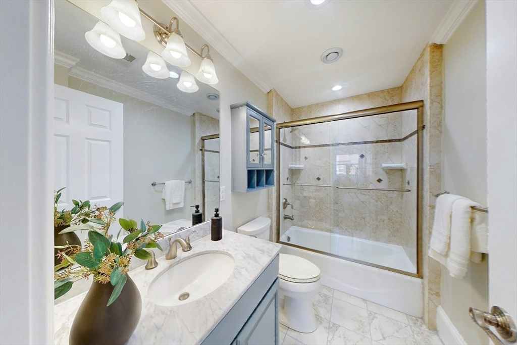 322 Tappan Street, Unit 2 Brookline, MA 02445 - Photo 23 of 41