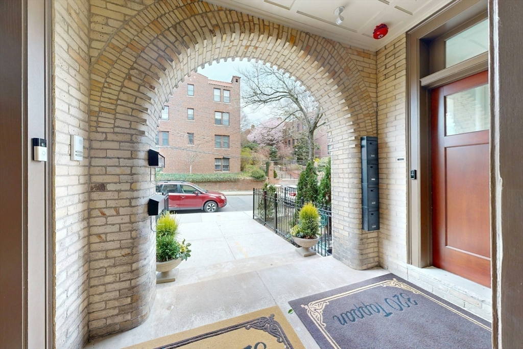322 Tappan Street, Unit 2 Brookline, MA 02445 - Photo 3 of 41