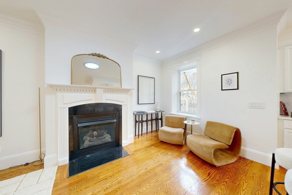 322 Tappan Street, Unit 2 Brookline, MA 02445 - Photo 10 of 41