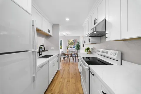 $388,000 | 21117 Gary Drive, Unit 119, Castro Valley, CA 94546