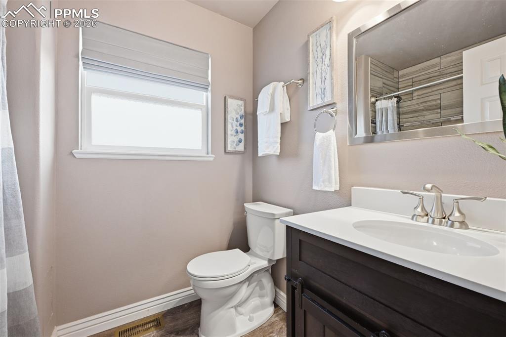 8603 Copenhagen Road Peyton, CO 80831 - Photo 30 of 50 The full bathroom on the 2nd floor.