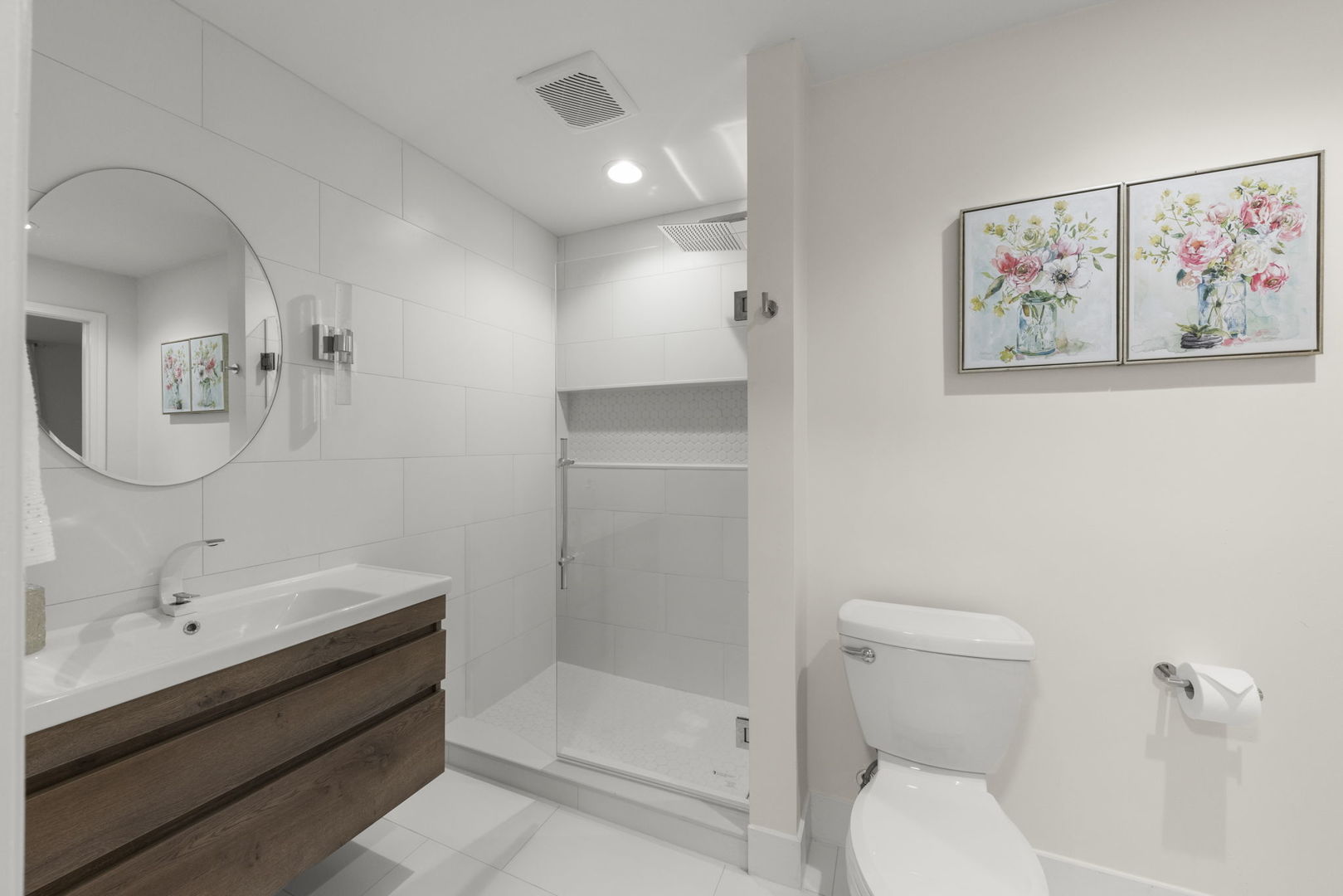 8S452 Bell Drive Naperville, IL 60565 - Photo 34 of 59 a bathroom with a sink and a mirror