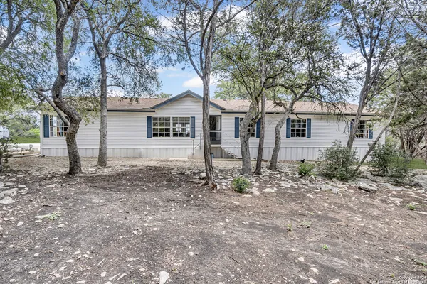 $750,000 | 27522 Natural Bridge Caverns Road, Unit 1, San Antonio, TX 78266