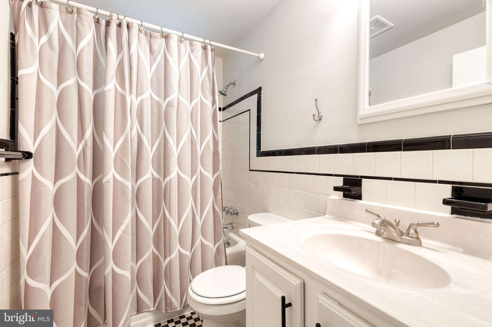 5447 Valley Road Catonsville, MD 21228 - Photo 24 of 43 Gallery Image 24