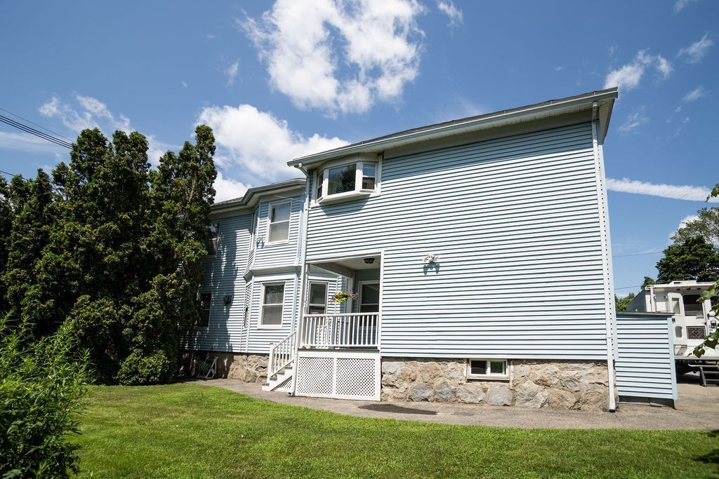 45-47 Howe Street Methuen, MA 01844 - Photo 6 of 33 Gallery Image 6