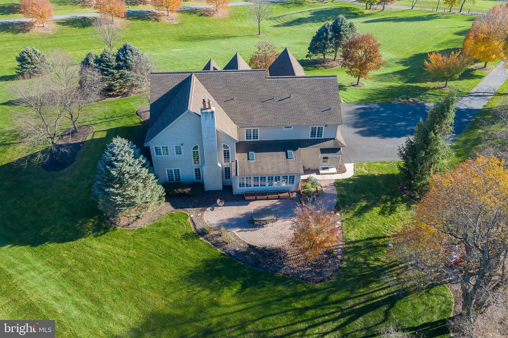 61 Starr Road Reading, PA 19608 - Photo 14 of 79 2.83 Acre Estate that backs up to farm land