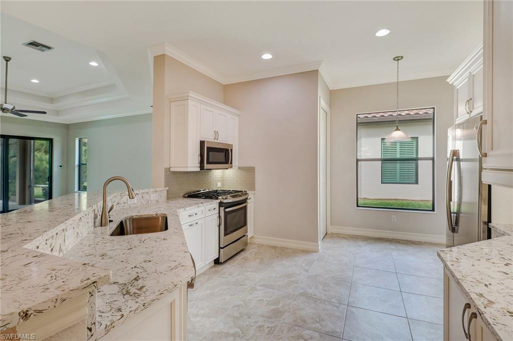 6599 Roma Way Naples, FL 34113 - Photo 9 of 25 Gallery Image 9