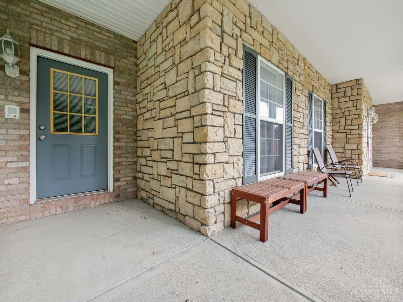 1074 Ridgepointe Drive Batavia, OH 45103 - Photo 5 of 77