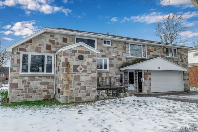 $369,000 | 60 Evelyn Avenue, West Seneca, NY 14224
