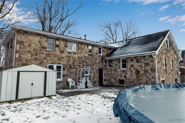 $369,000 | 60 Evelyn Avenue, West Seneca, NY 14224