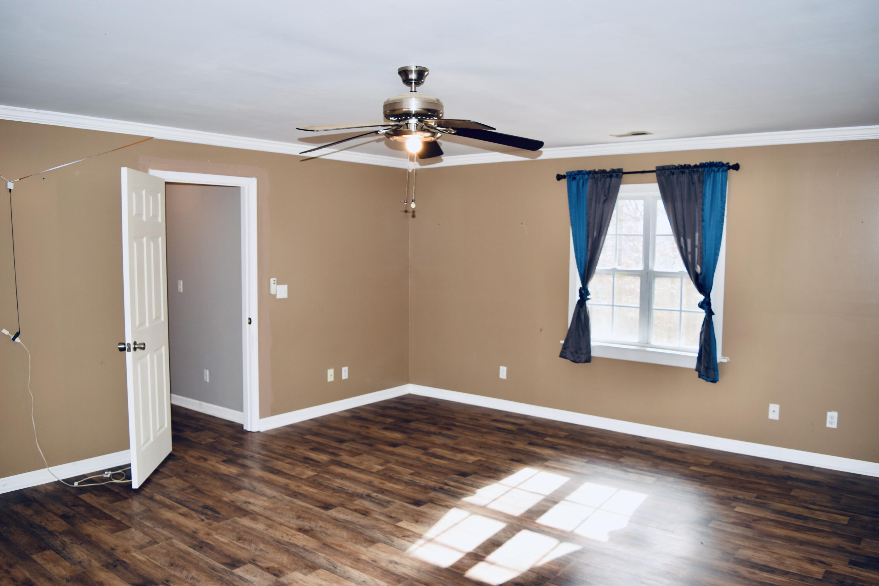 58 Marilyn Court Dunlap, TN 37327 - Photo 16 of 21 DSC_0404