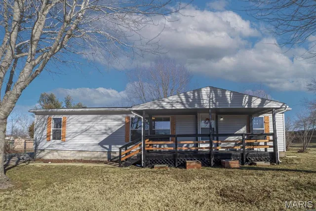 $174,900 | 2140 Foxwood Court, Lebanon, MO 65536