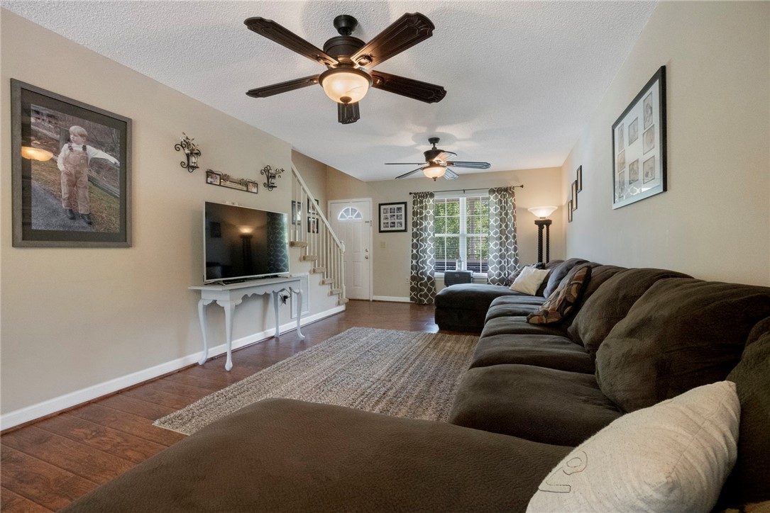 121 Oswego Road Townville, SC 29689 - Photo 4 of 30 Gallery Image 4